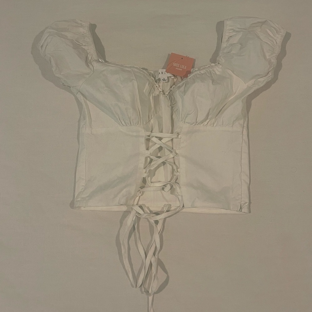 Miss Lola, size L, White